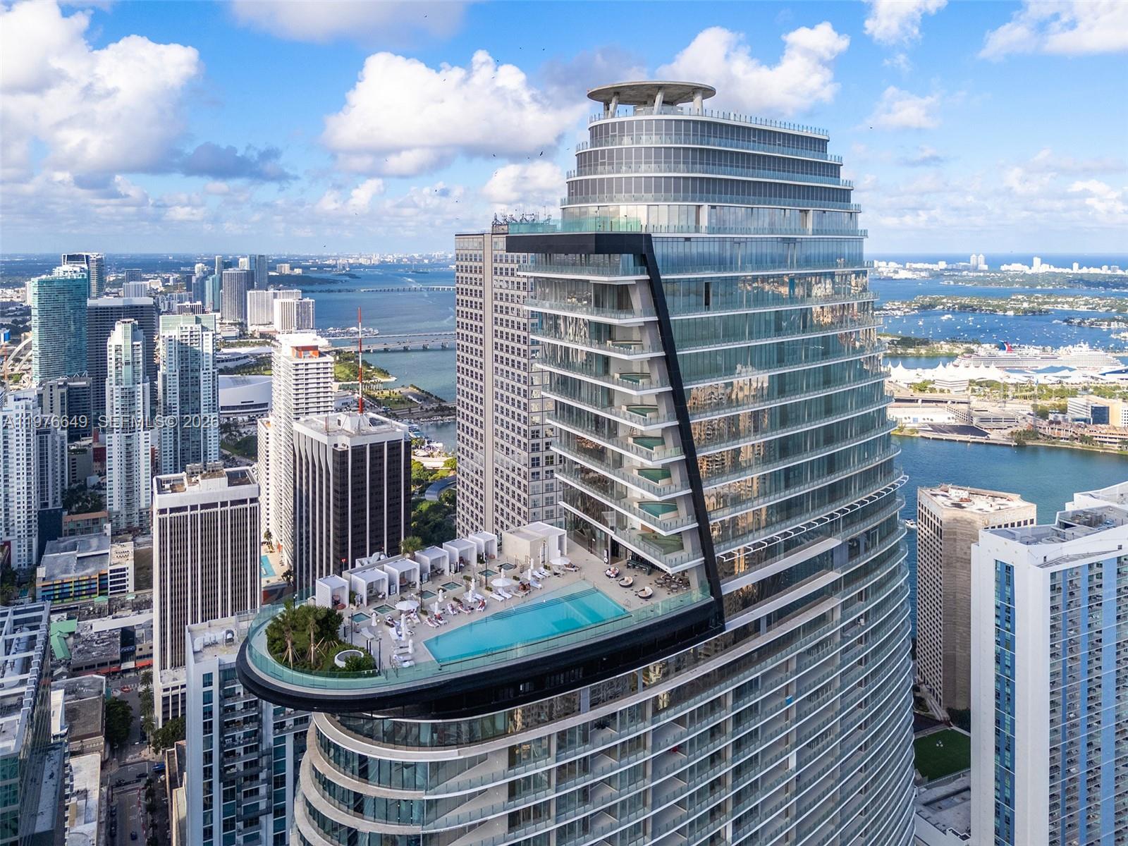 300 Biscayne Blvd Way