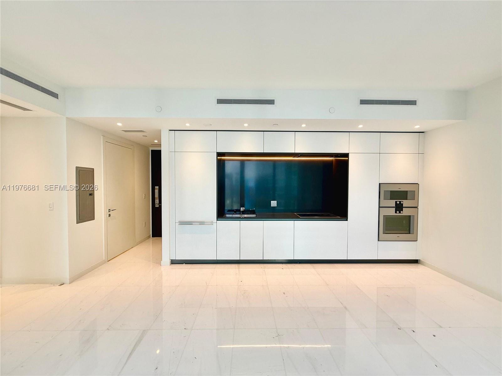 300 Biscayne Boulevard Way
