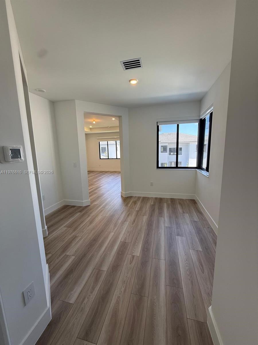 19616 NE 14 Court