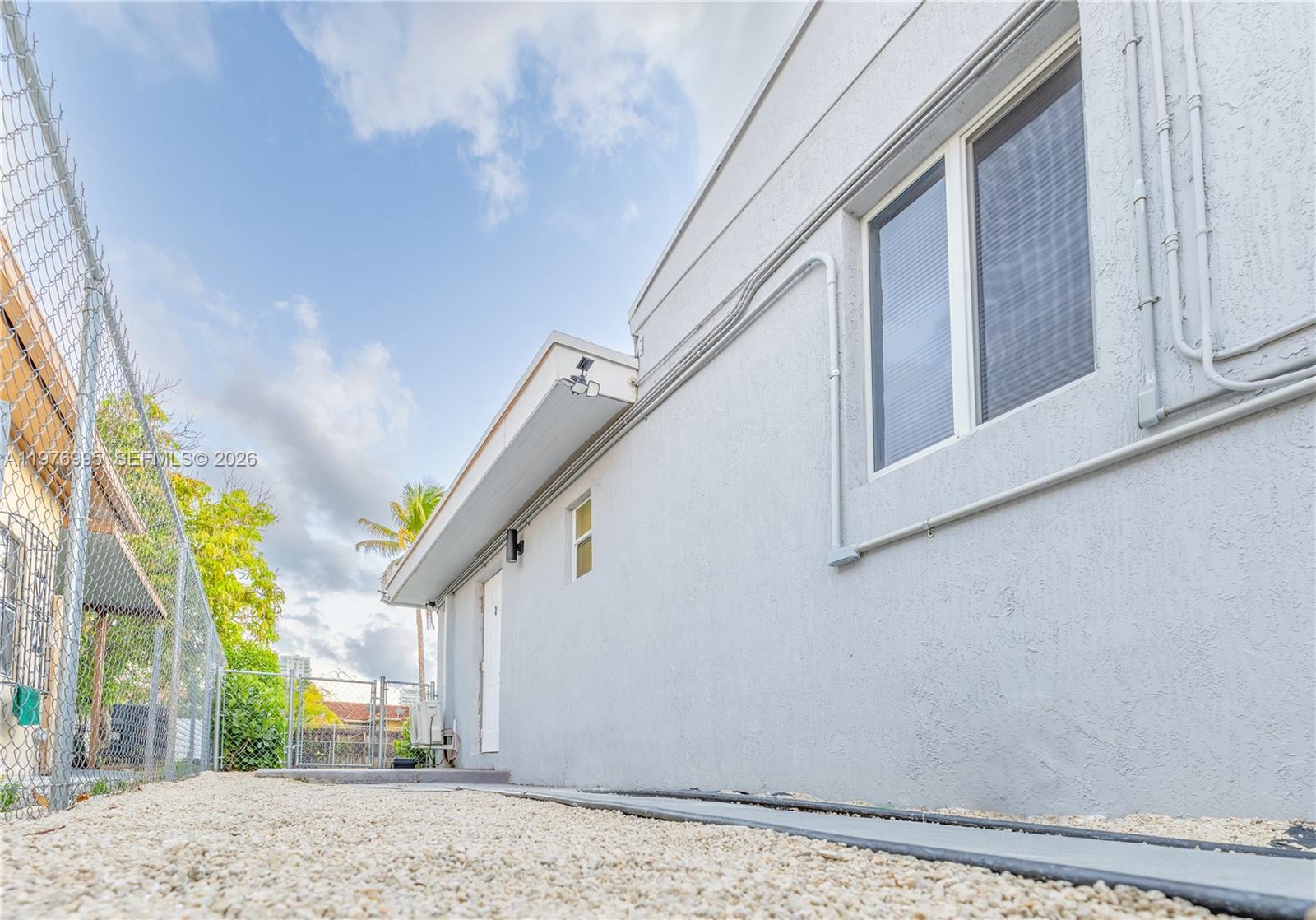 1836 NW 16th Terrace