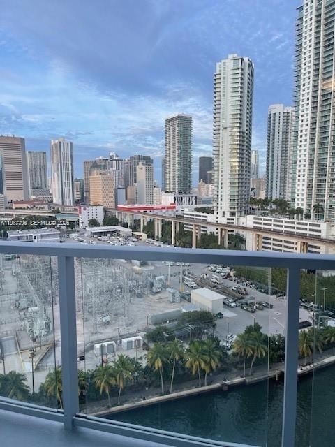 185 SW 7th Street