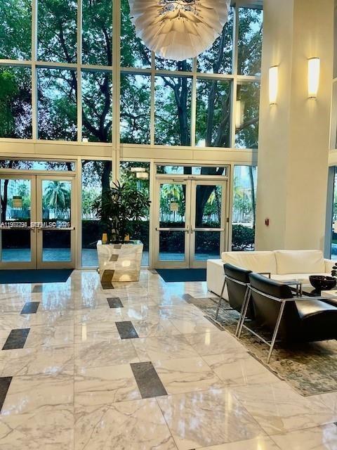185 SW 7th Street