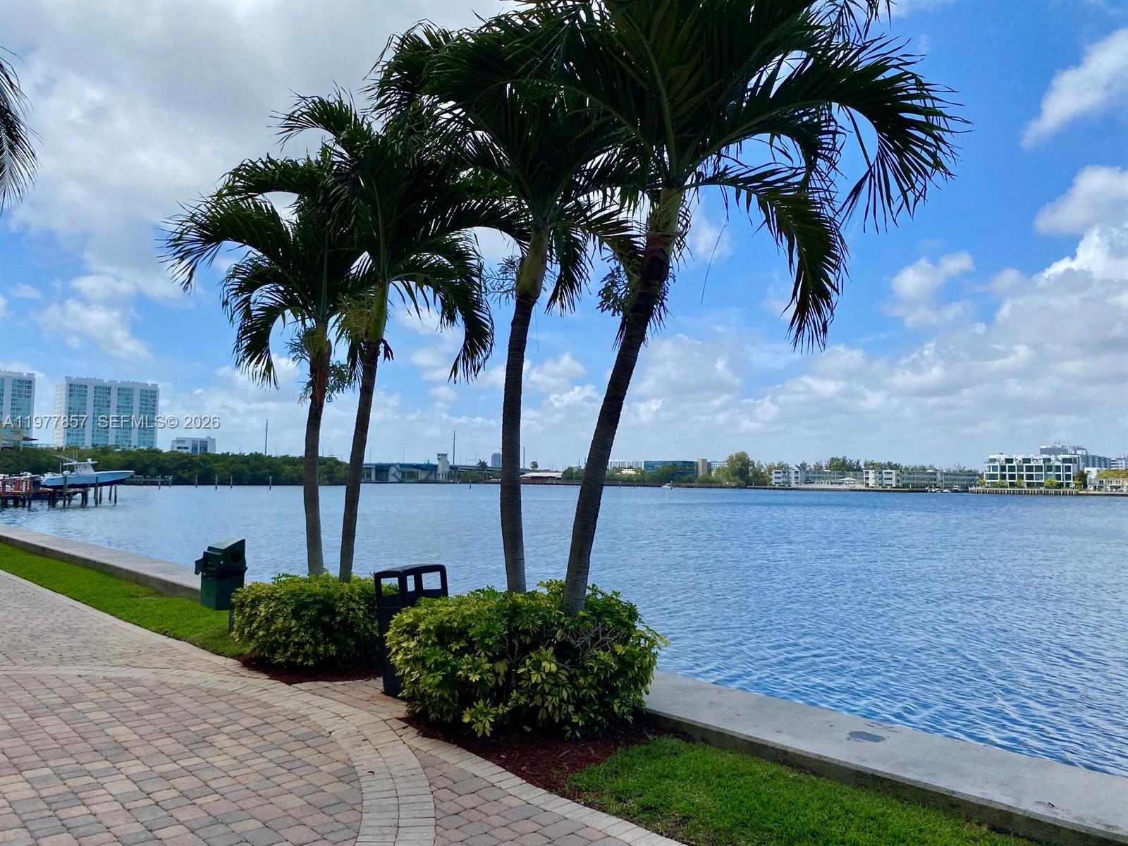 17100 N Bay Road