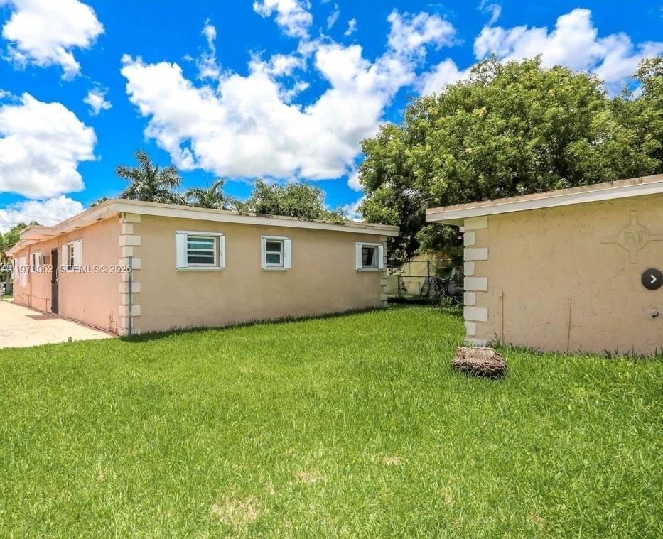 725 SW 12th Avenue