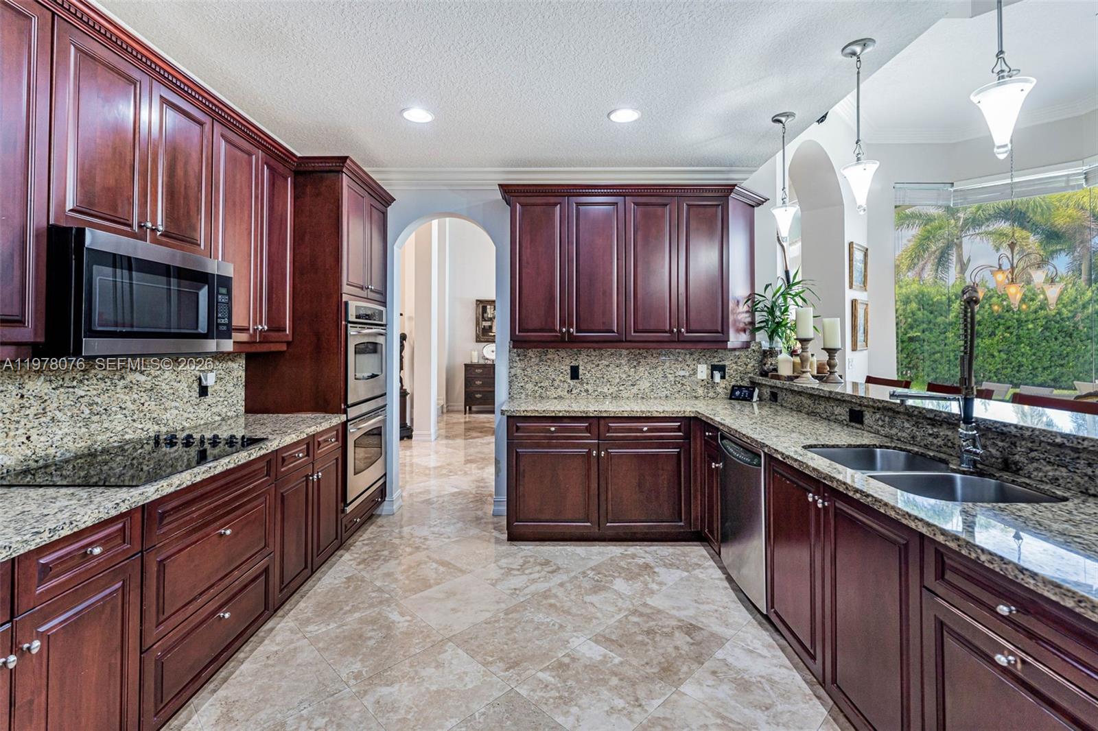 10221 Blue Palm Street
