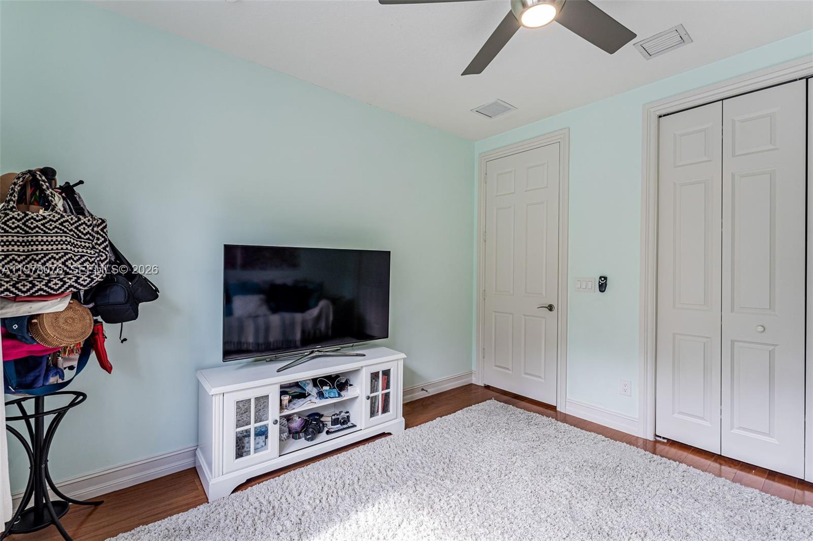 10221 Blue Palm Street