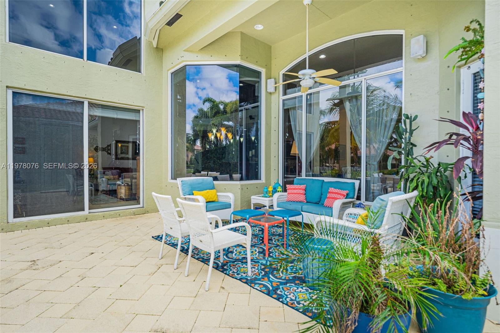10221 Blue Palm Street