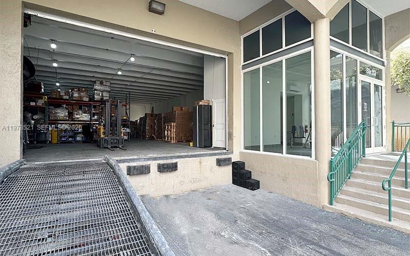 10200 NW 25th Street