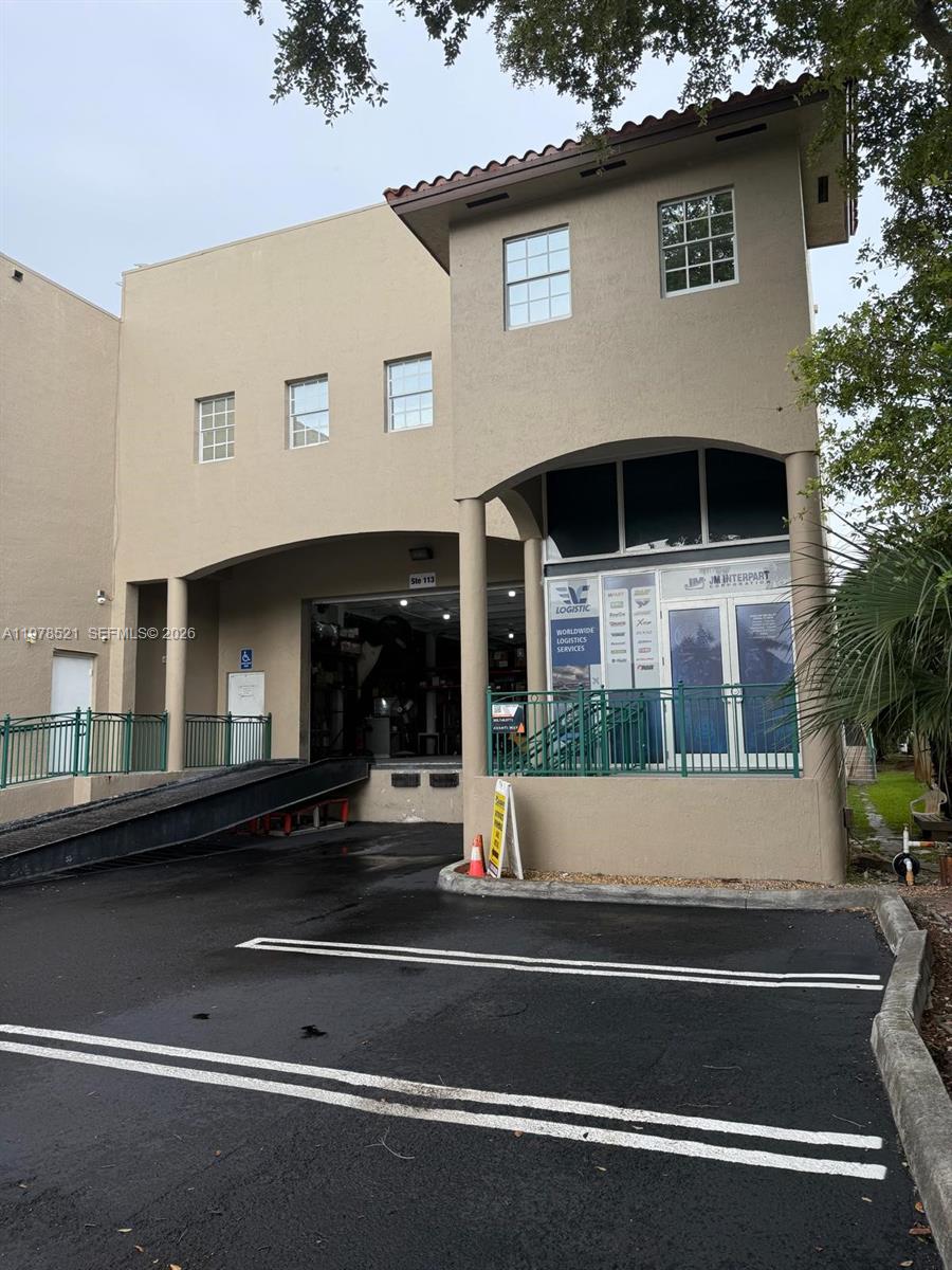 10200 NW 25th Street
