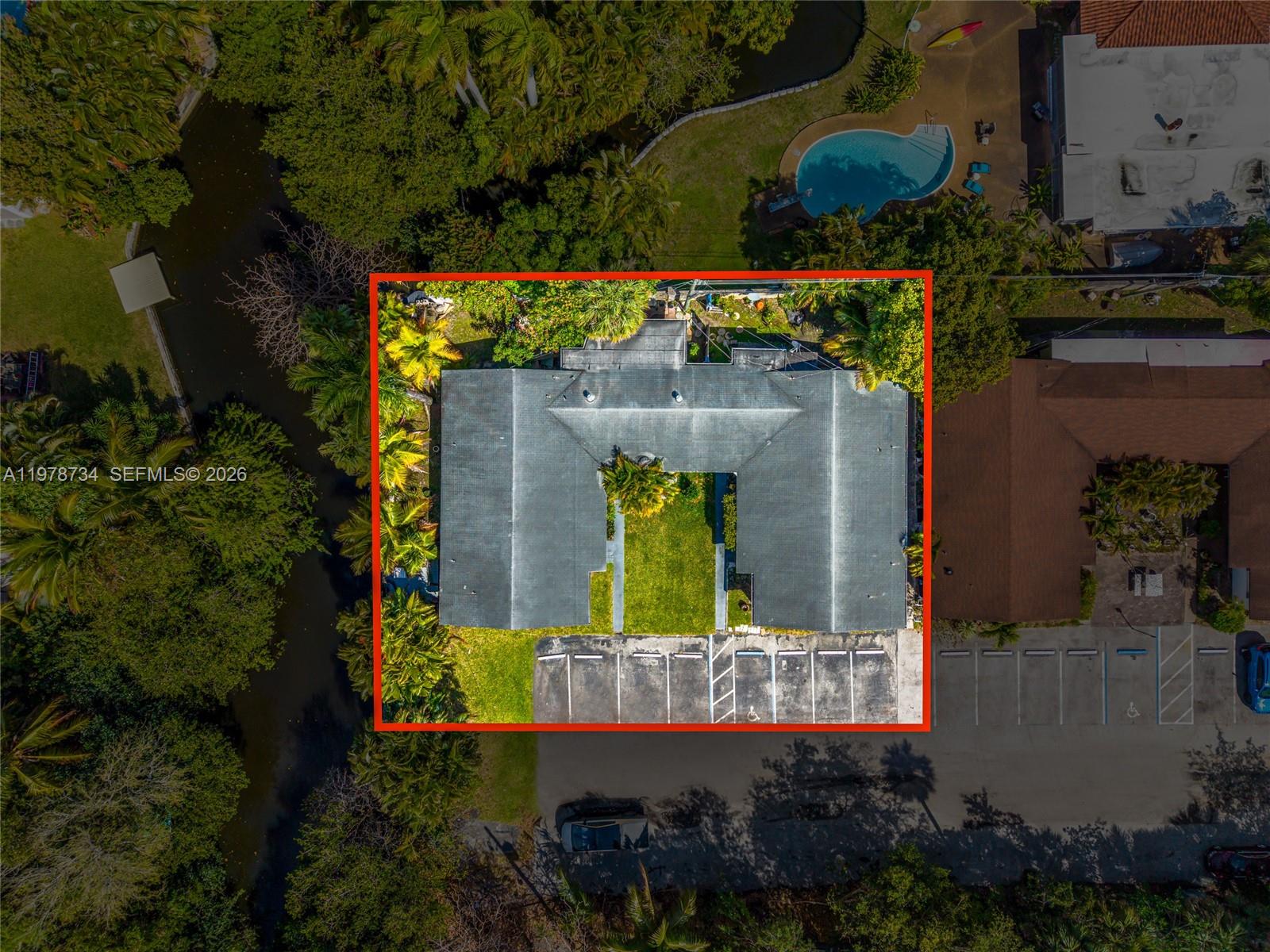 355 NW 32nd Street
