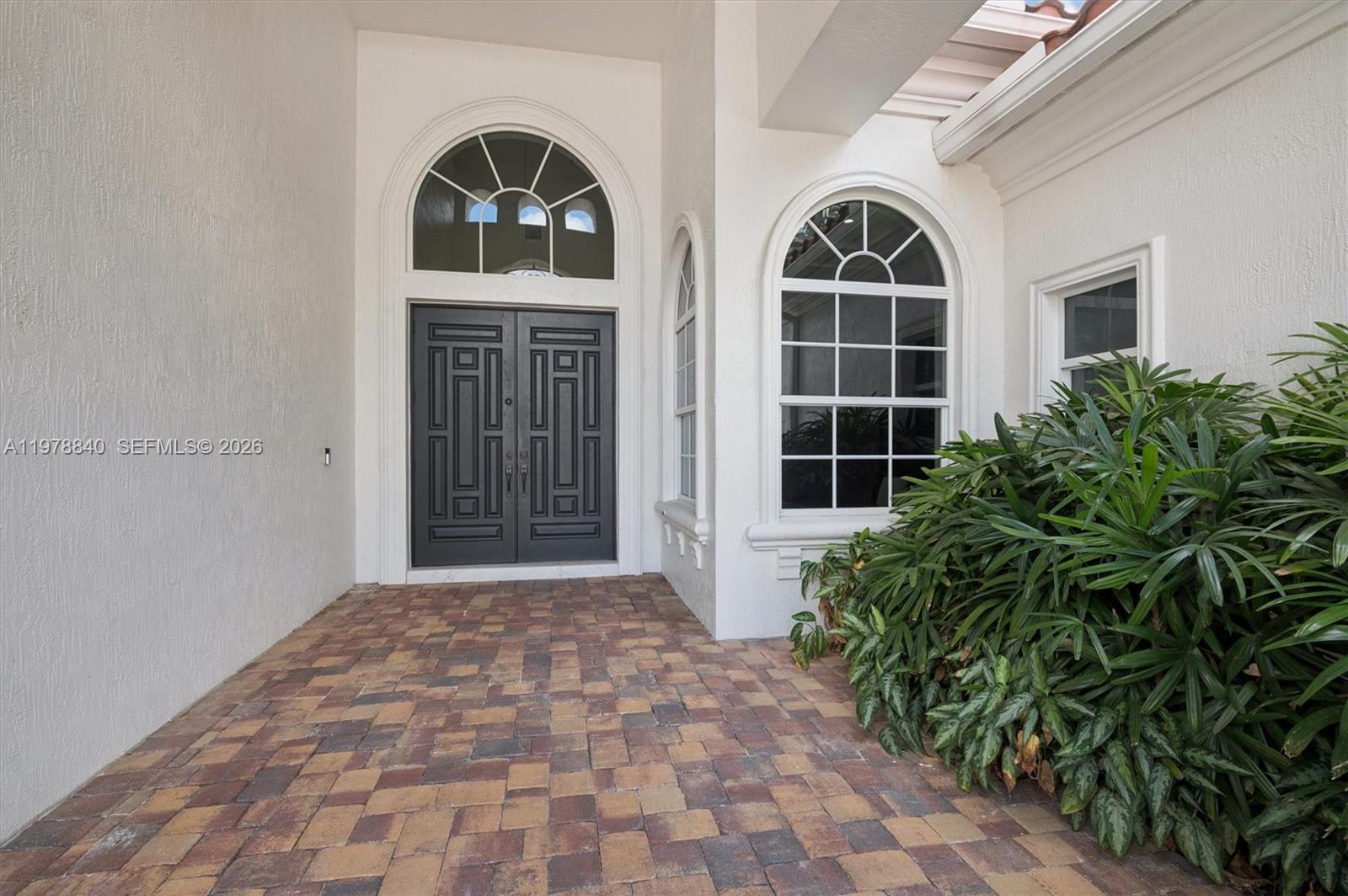12922 Grand Oaks Drive