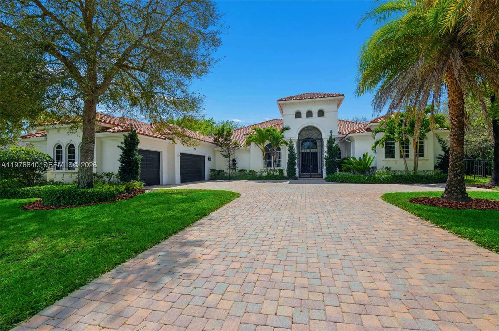 12922 Grand Oaks Drive