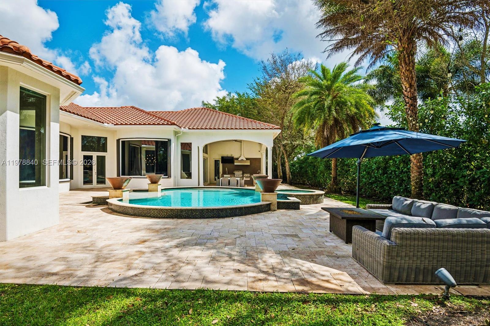 12922 Grand Oaks Drive
