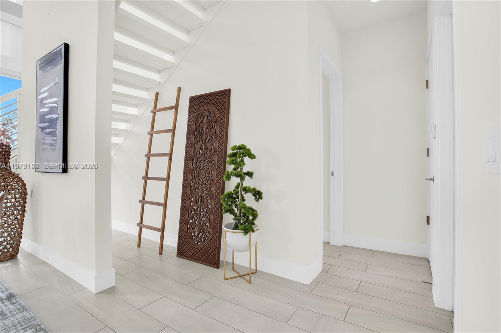 2000 Metropica Way