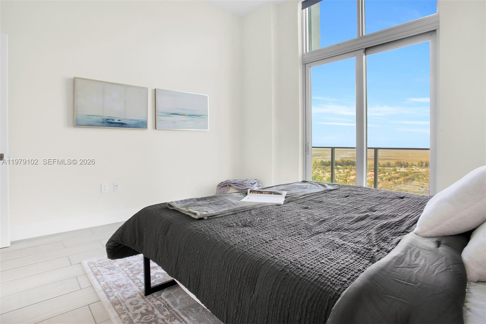 2000 Metropica Way