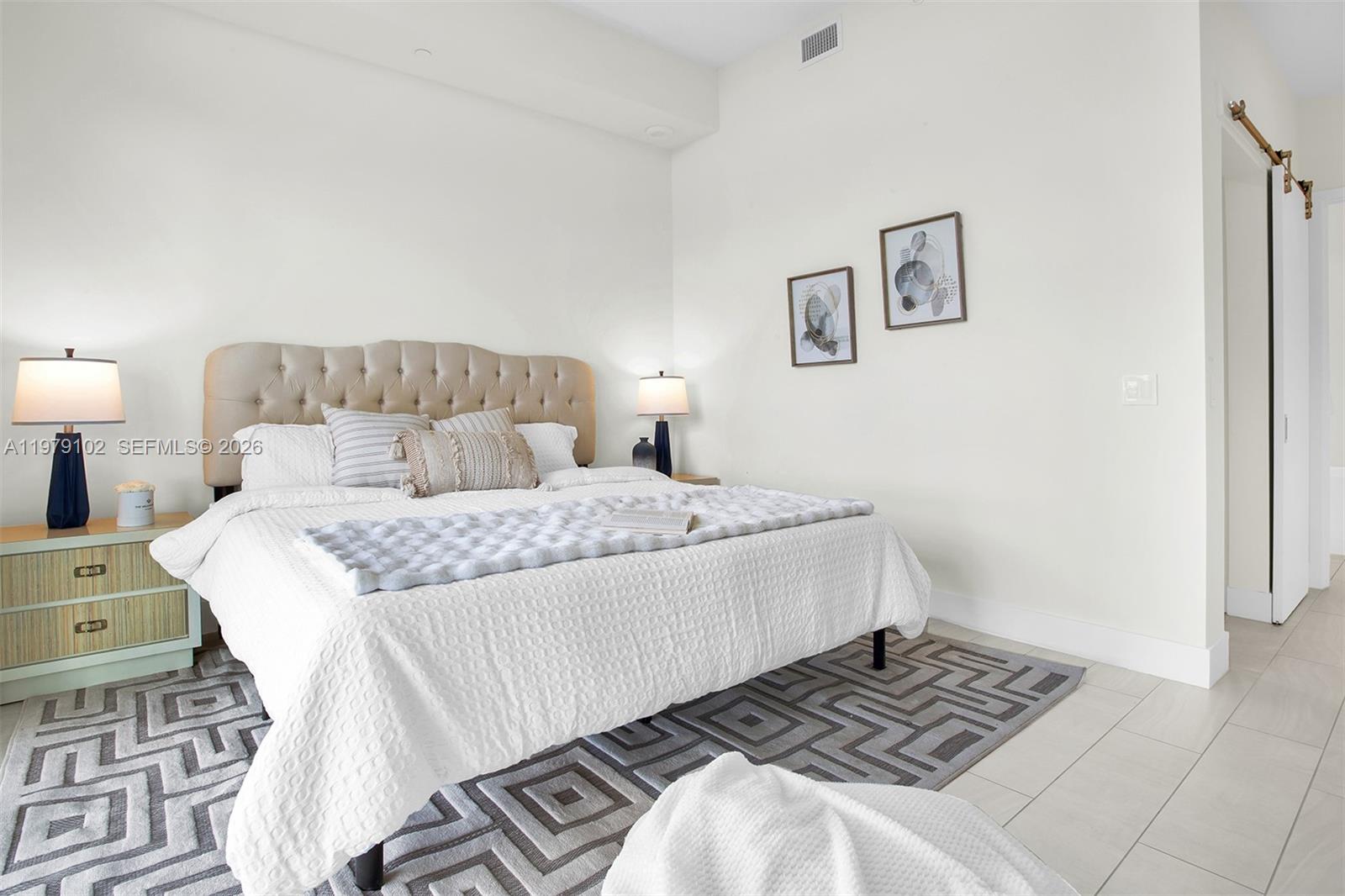 2000 Metropica Way