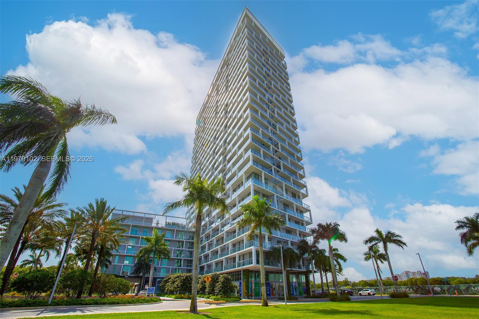 2000 Metropica Way