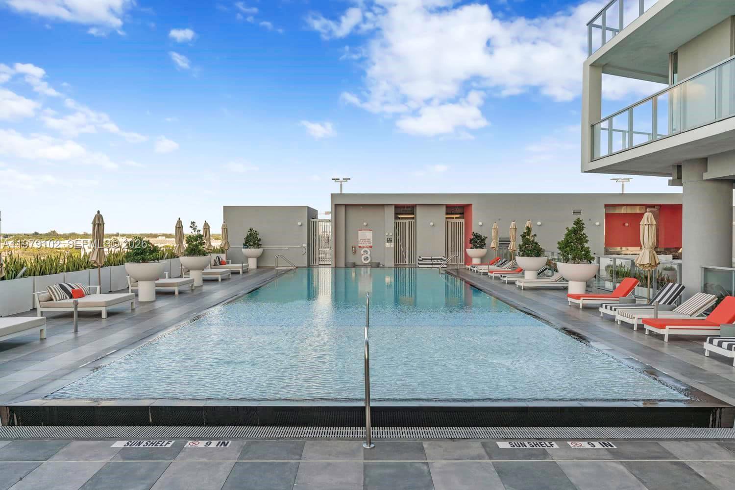 2000 Metropica Way