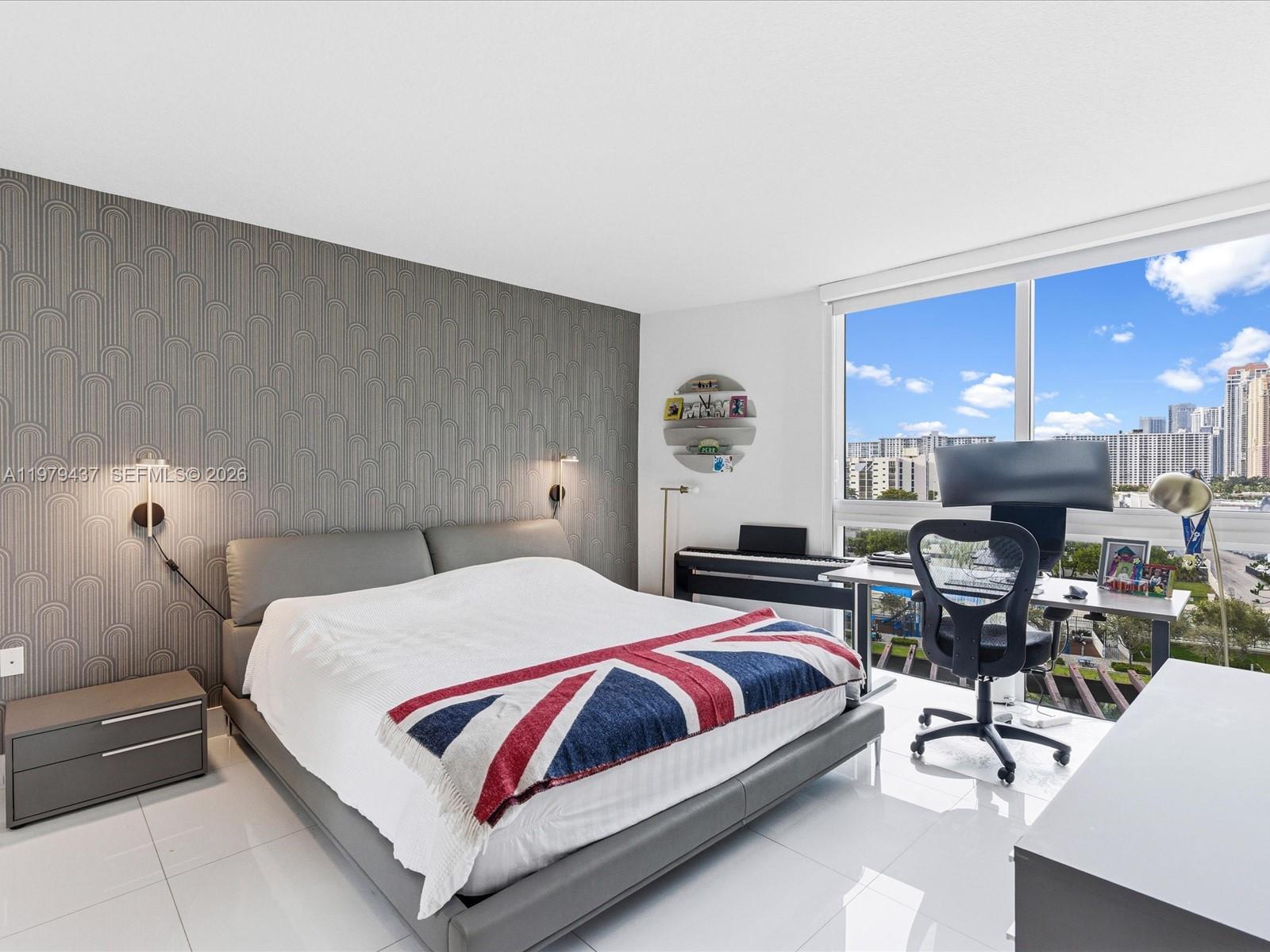 200 Sunny Isles Boulevard