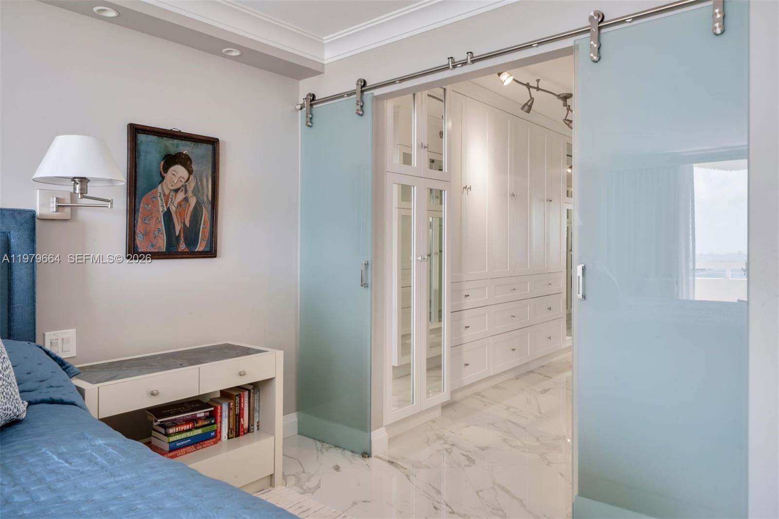 2000 Towerside Terrace