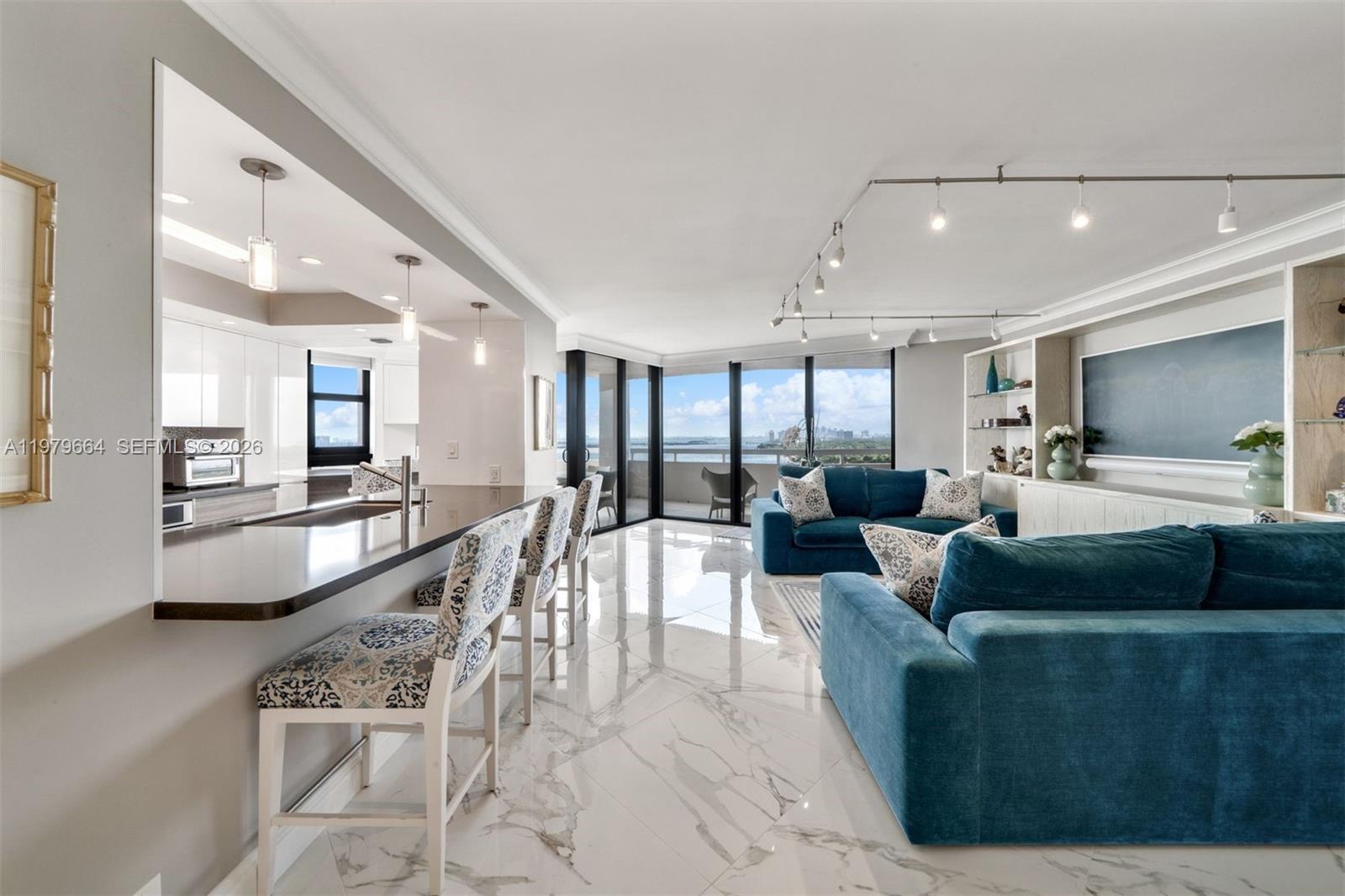 2000 Towerside Terrace