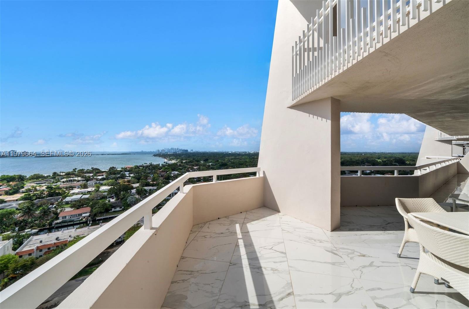 2000 Towerside Terrace