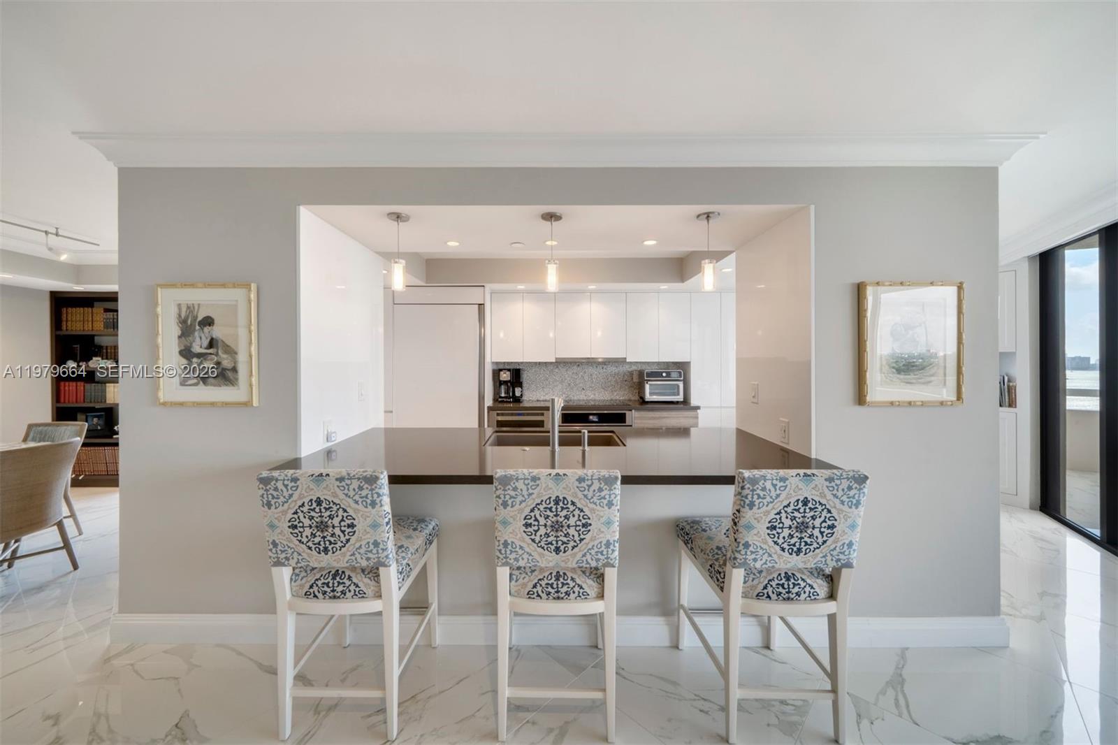 2000 Towerside Terrace