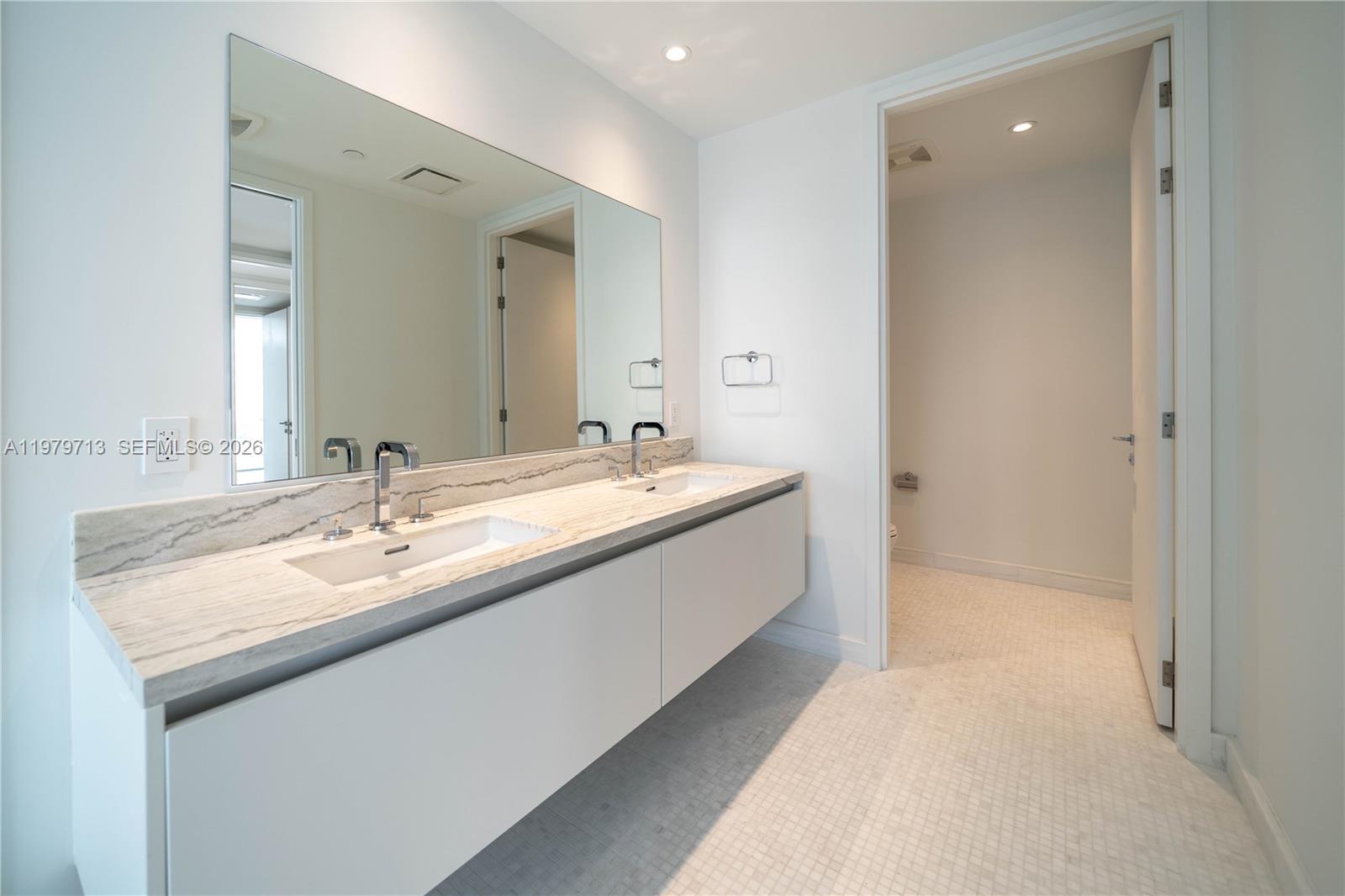 700 NE 26th Terrace