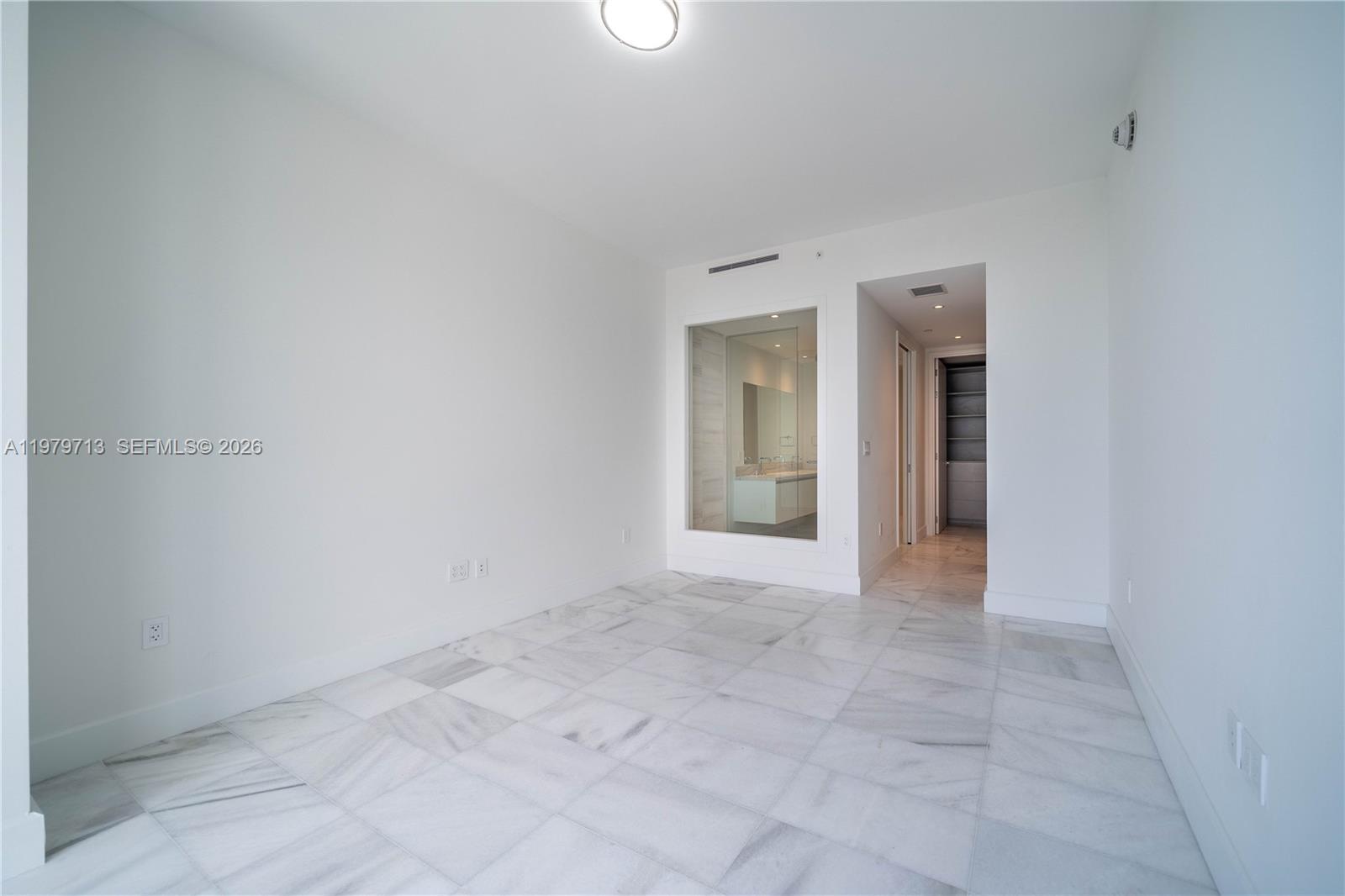 700 NE 26th Terrace