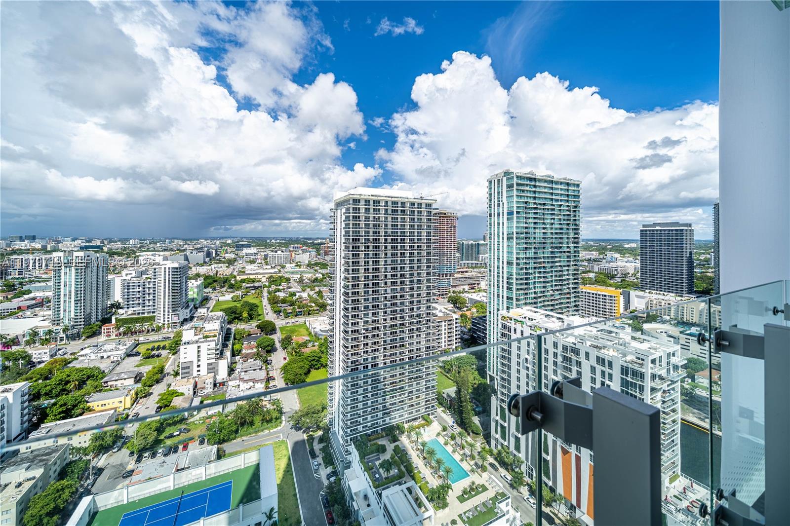 700 NE 26th Terrace