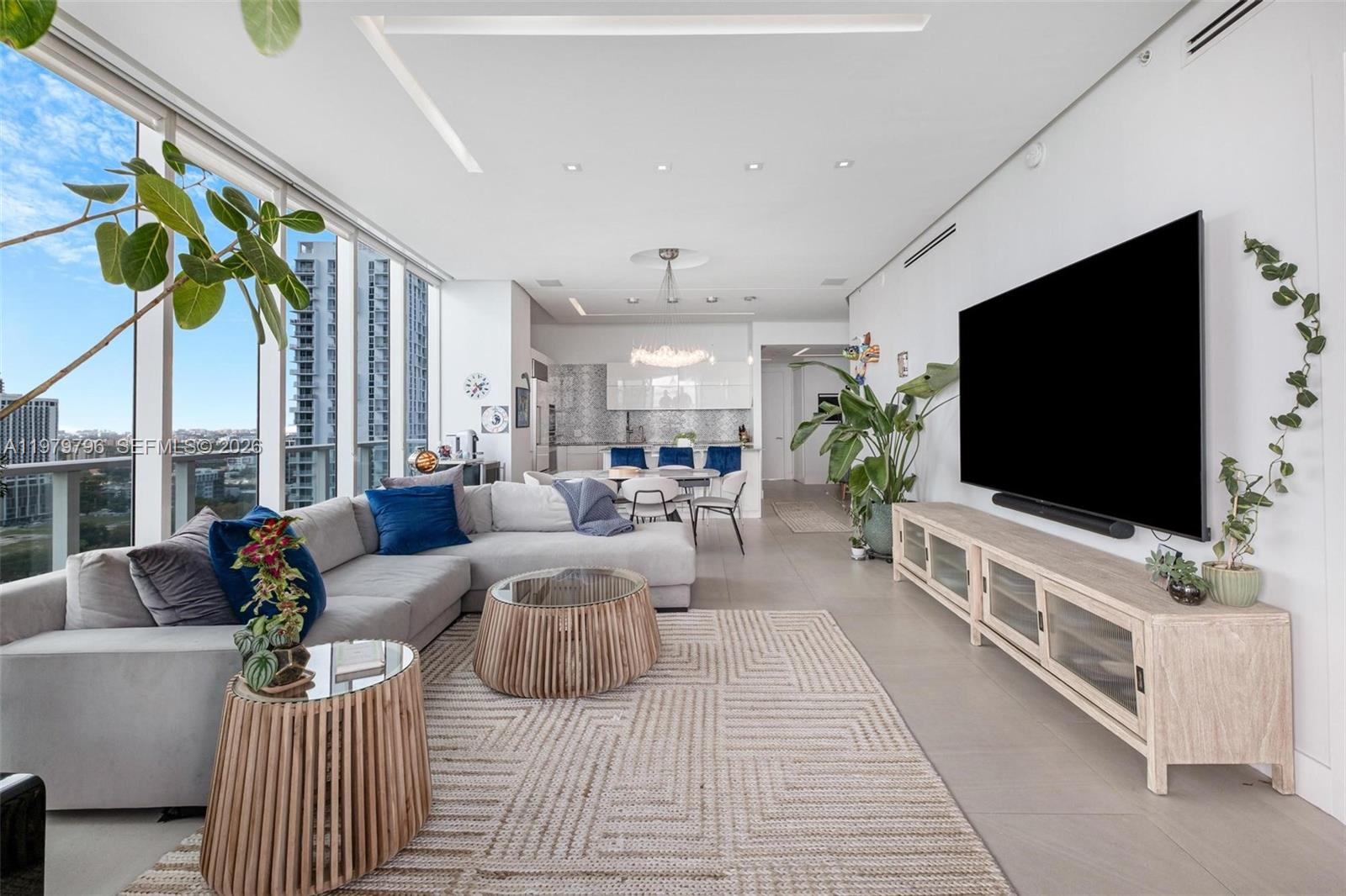 2020 N Bayshore Drive