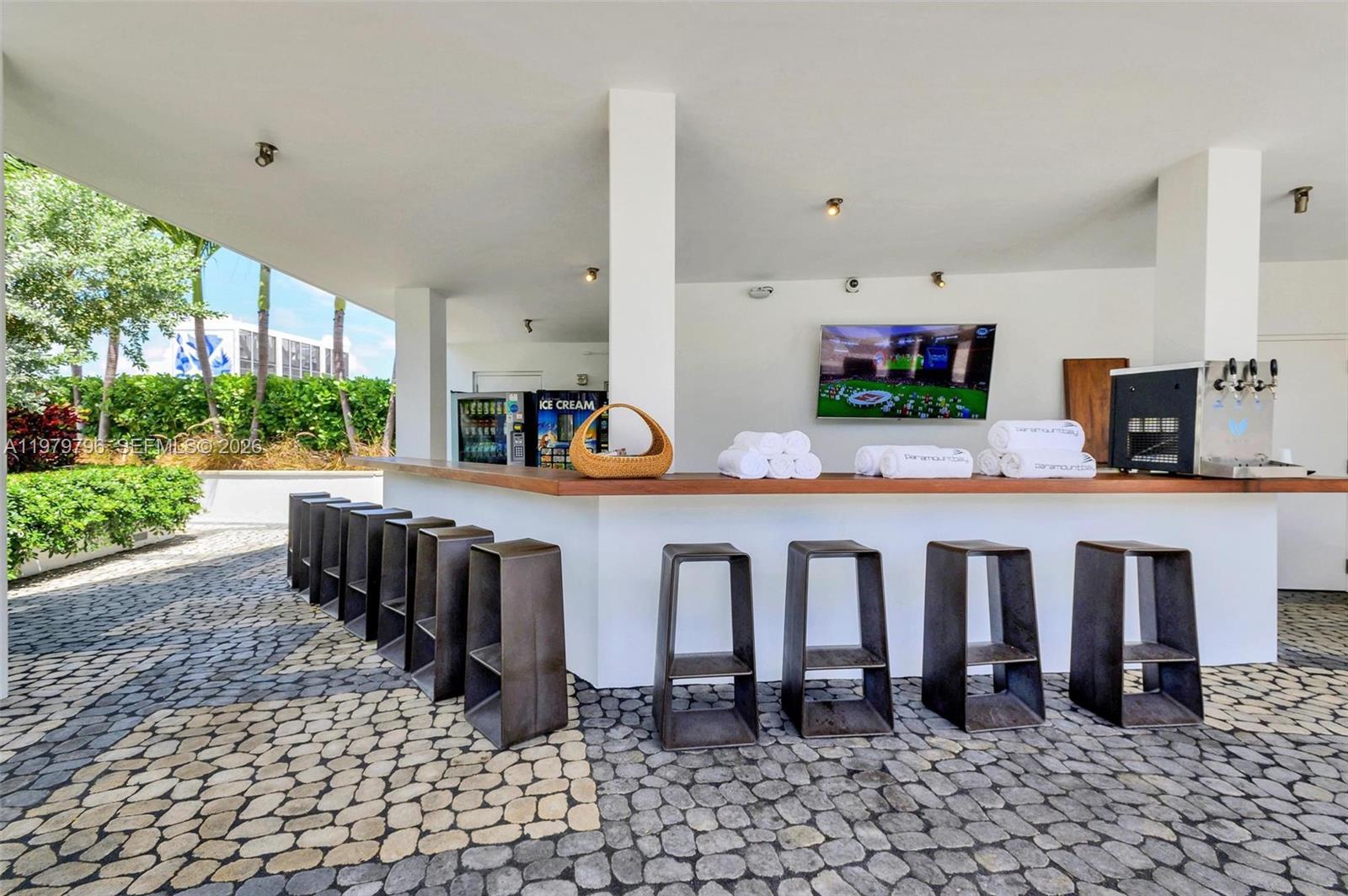 2020 N Bayshore Drive