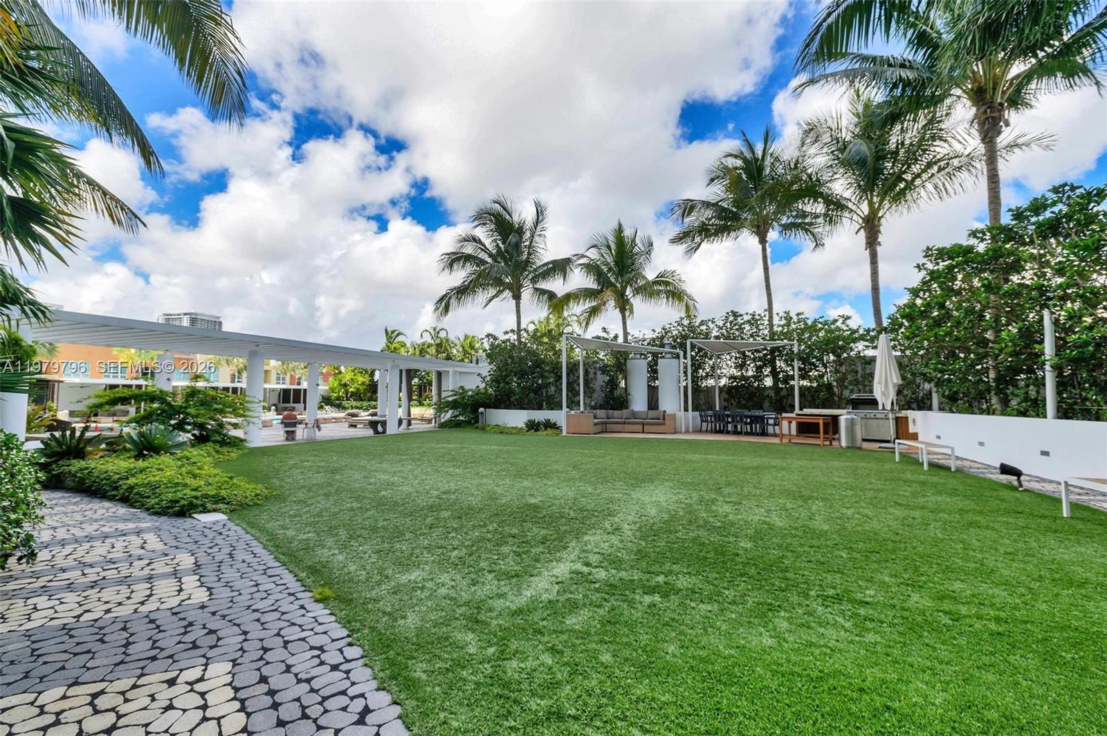 2020 N Bayshore Drive