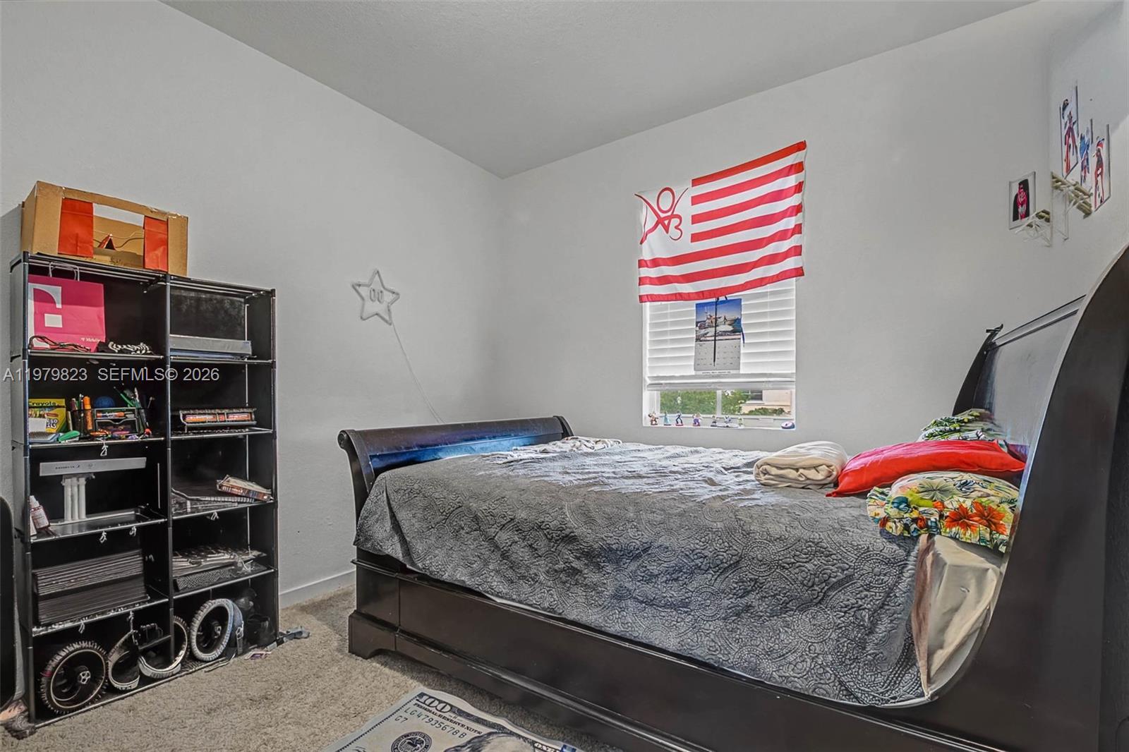 445 NE 4th Street