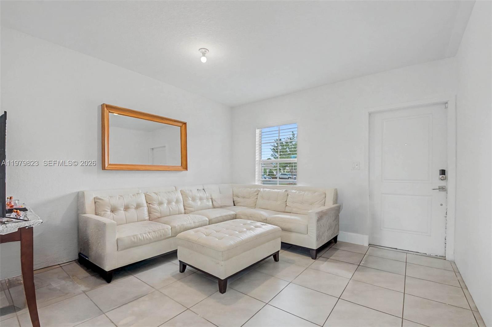 445 NE 4th Street