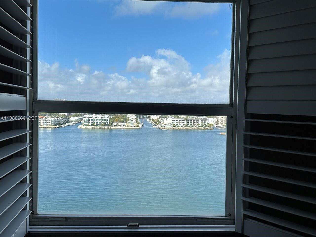 17100 N Bay Road