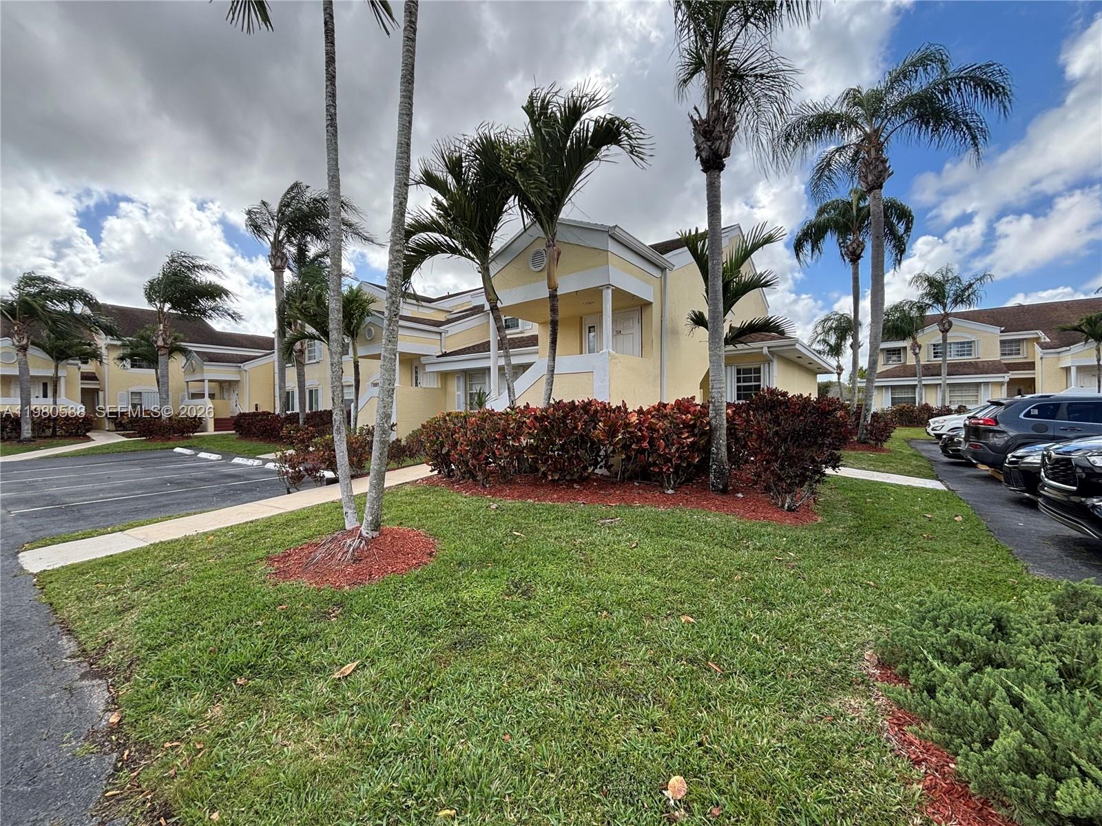 2516 SE 19th Place