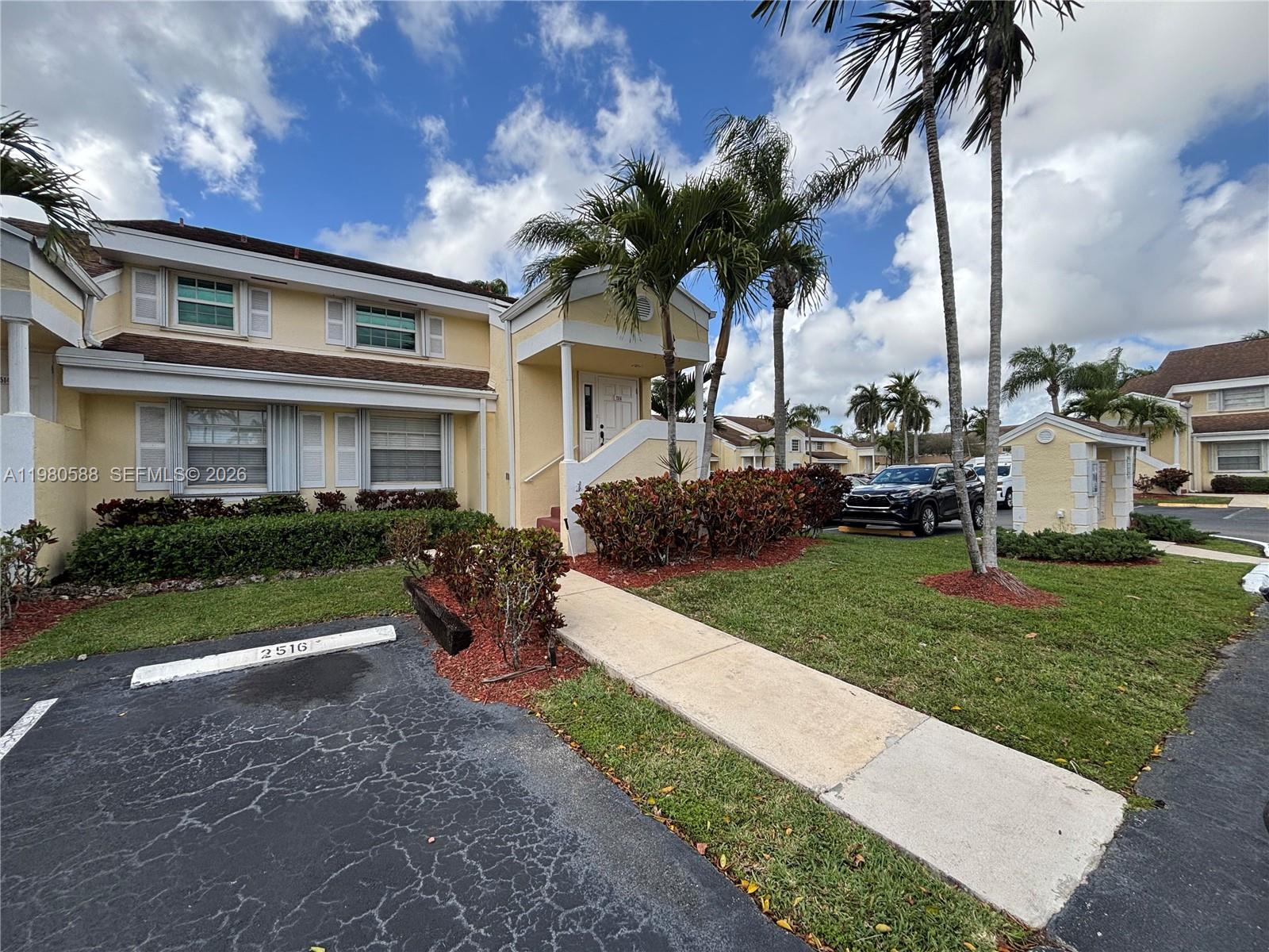 2516 SE 19th Place