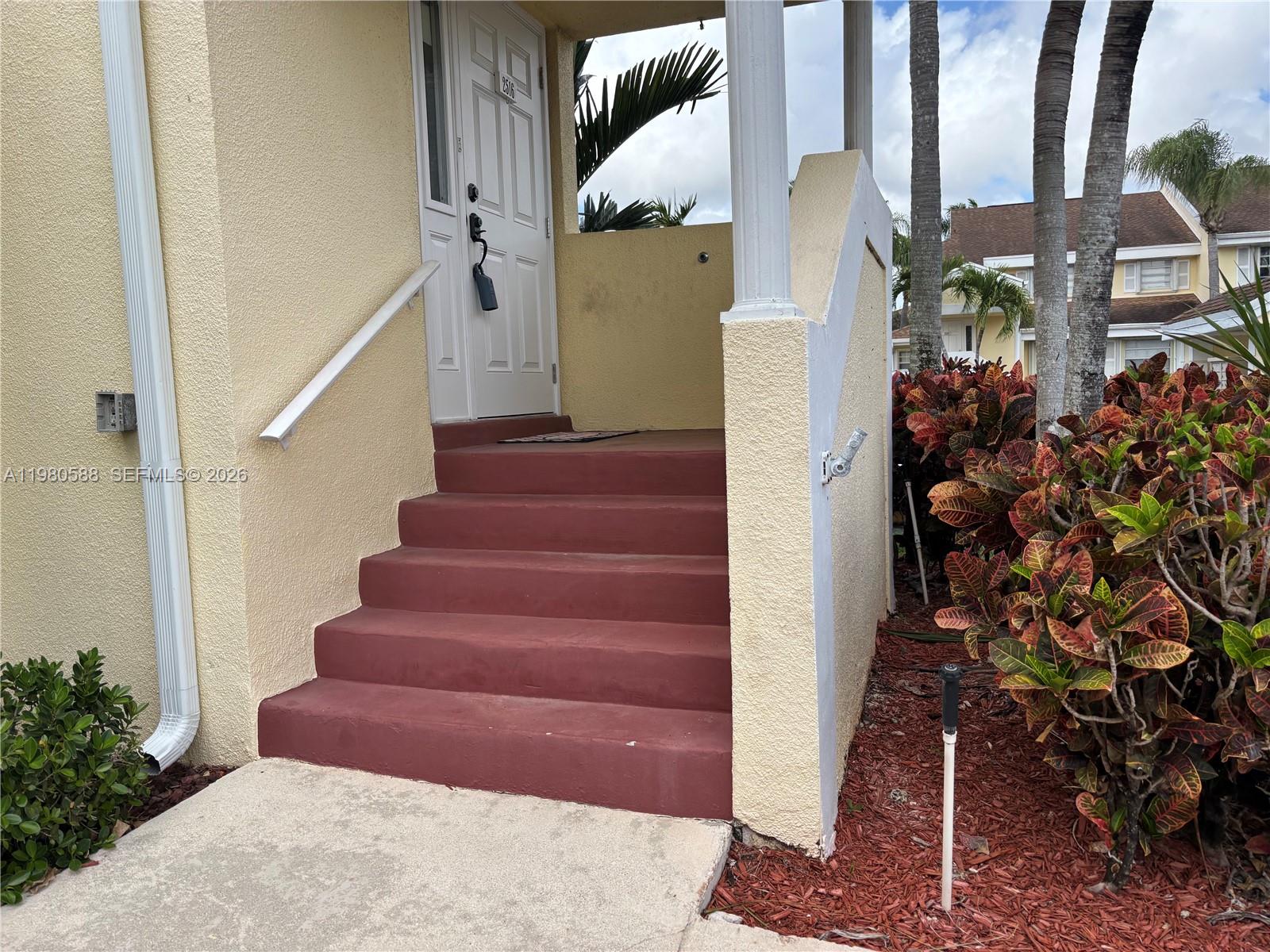 2516 SE 19th Place