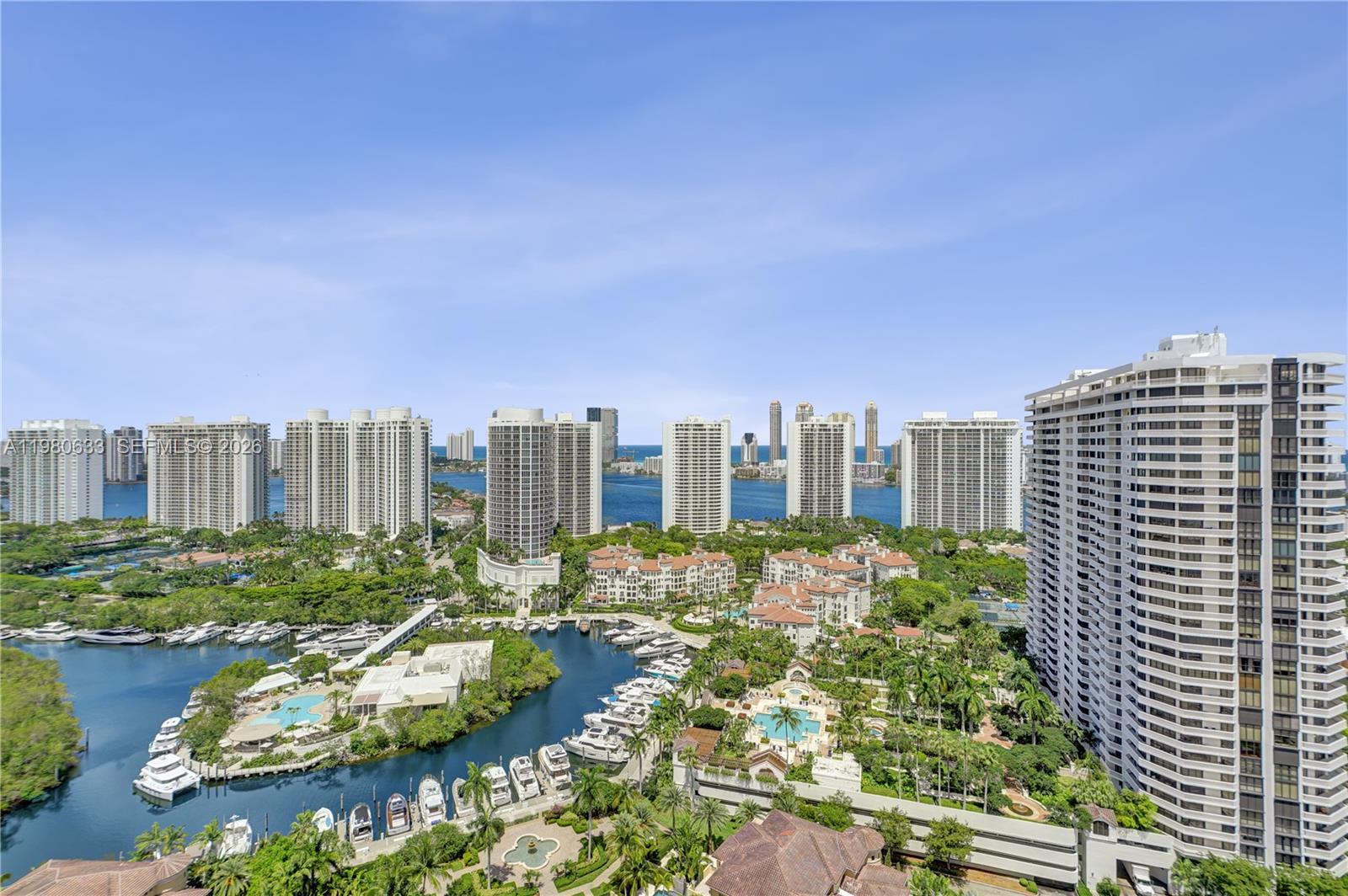 1000 W Island Boulevard