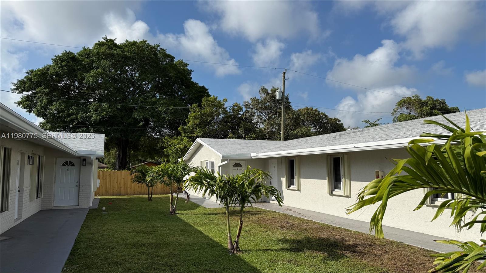 220 NW 12th Street