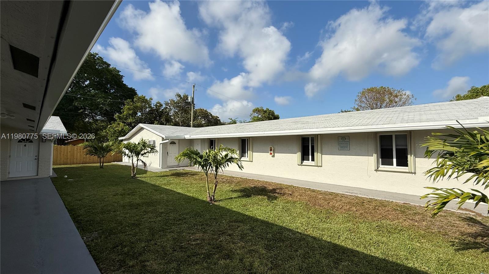 220 NW 12th Street