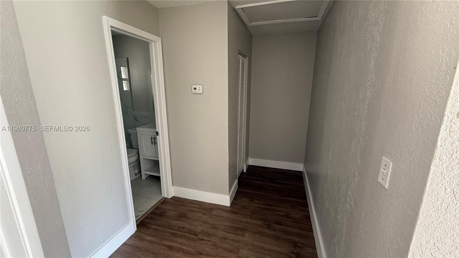 220 NW 12th Street