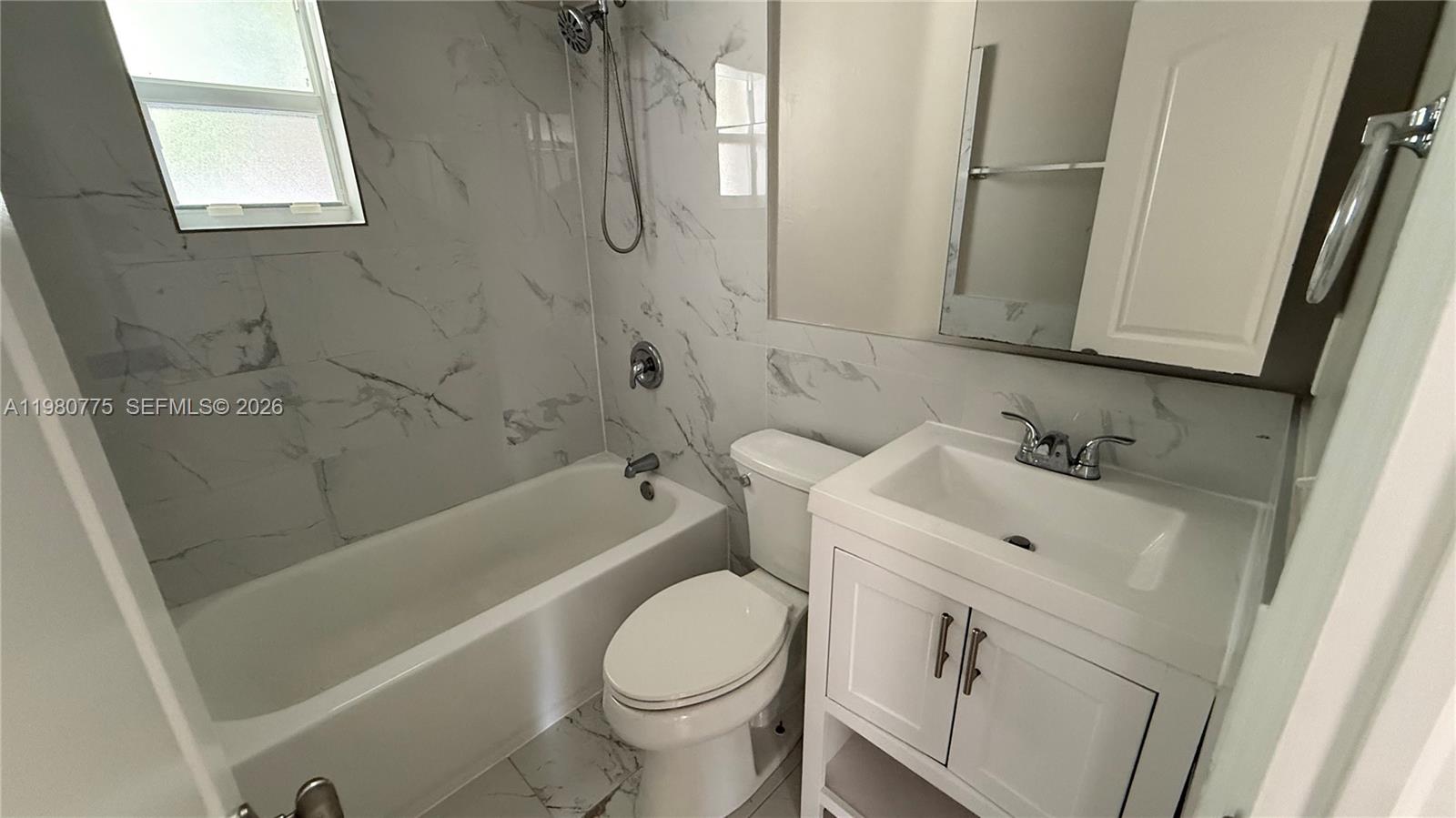 220 NW 12th Street