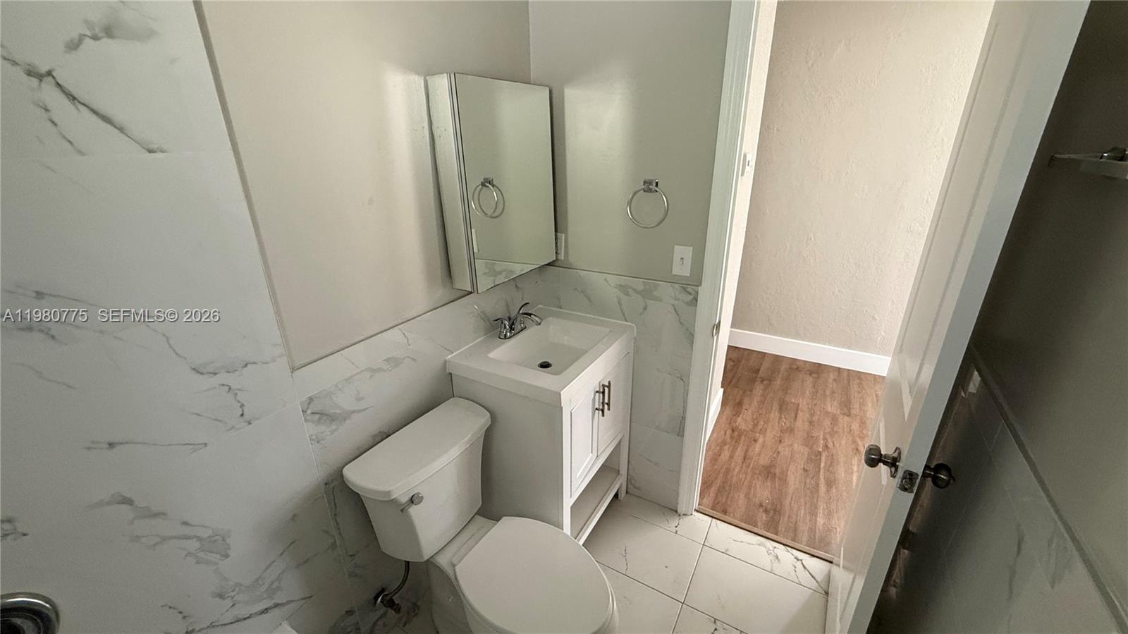 220 NW 12th Street