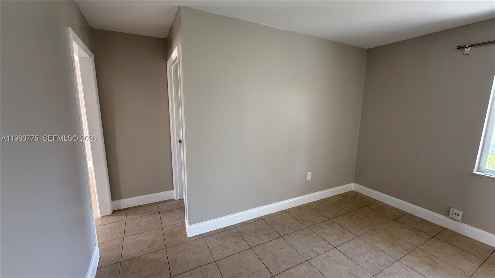 220 NW 12th Street