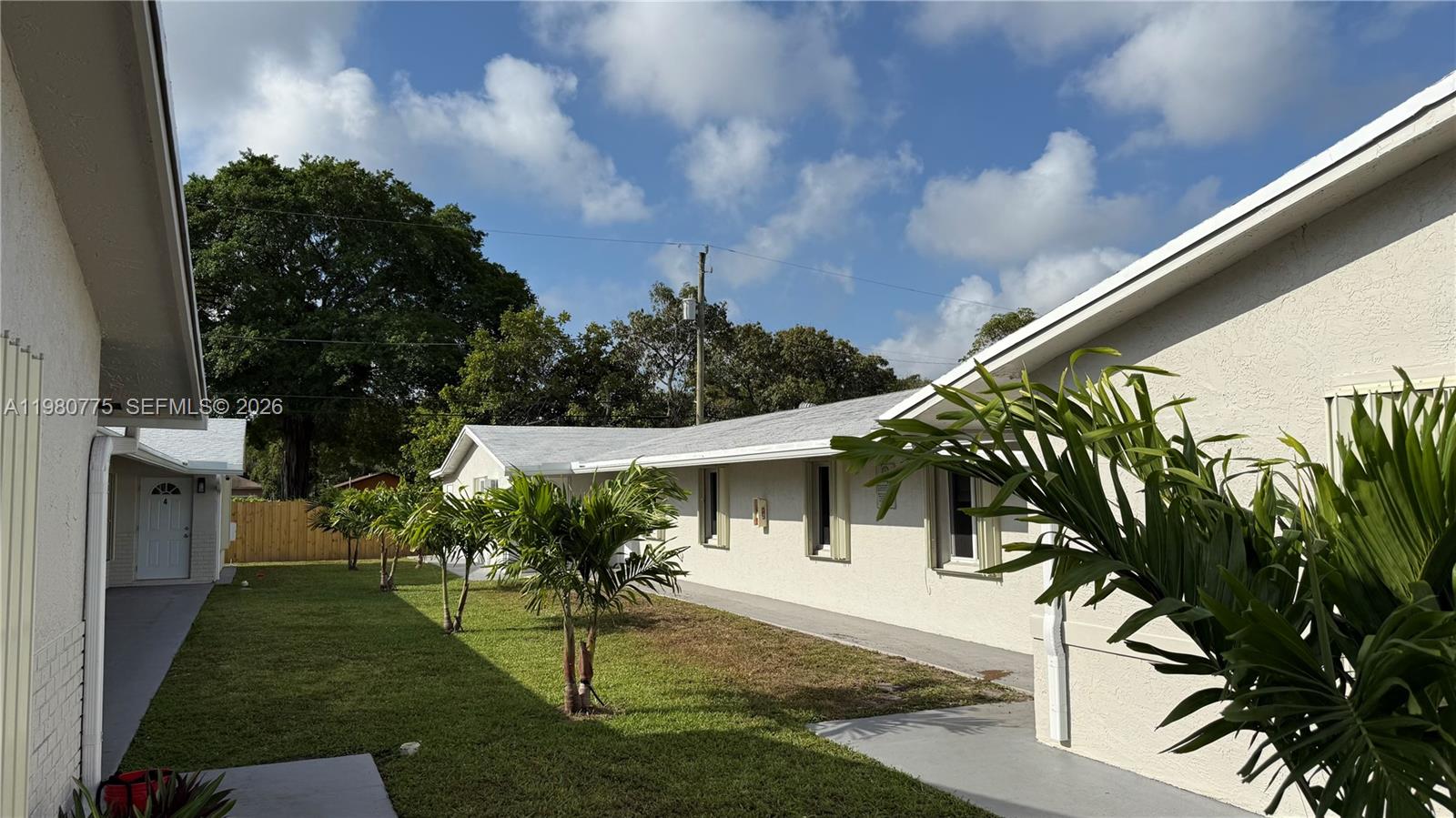 220 NW 12th Street