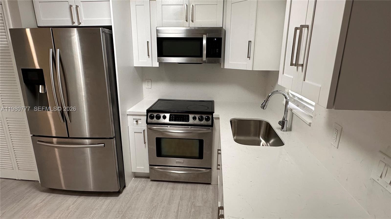 216 NW 12th Street