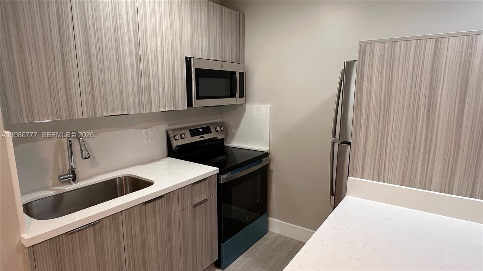 216 NW 12th Street