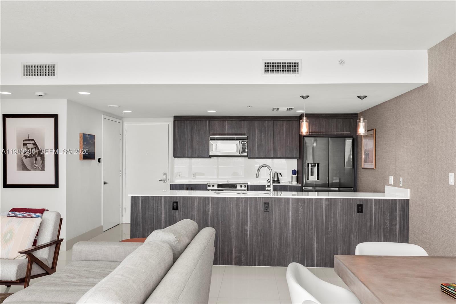 665 NE 25th Street